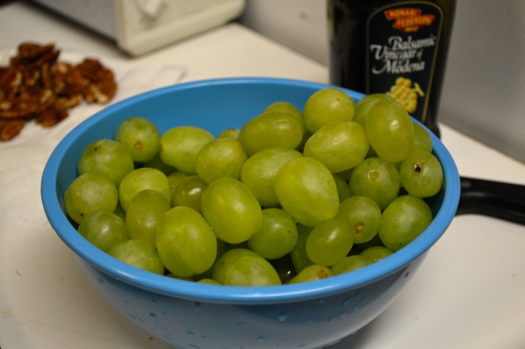 Roasted Sausages with Grapes - 3