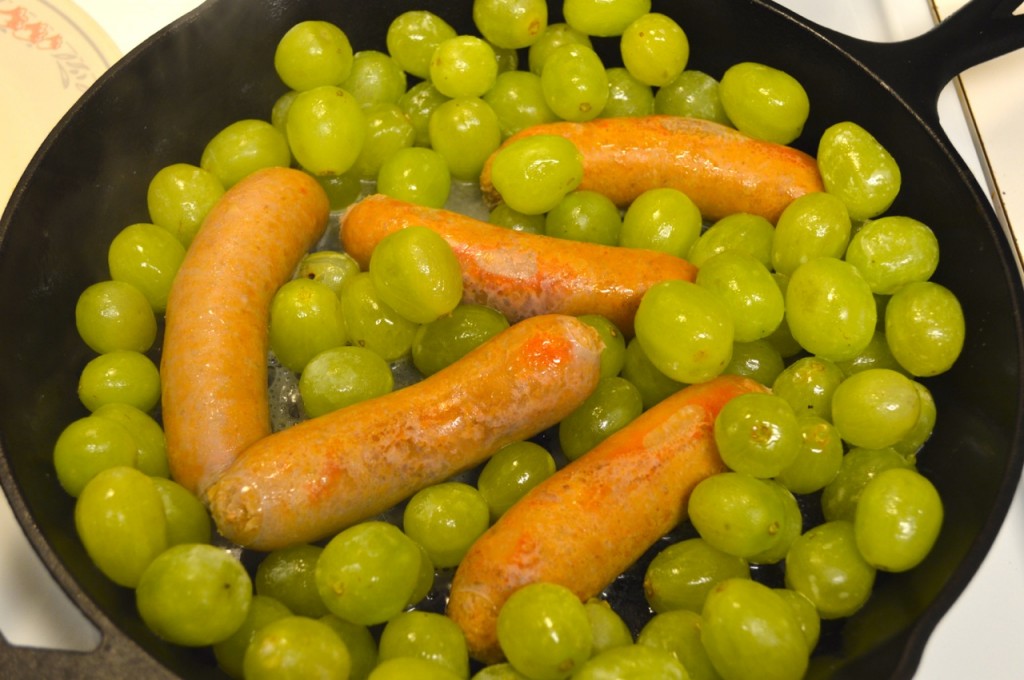 Roasted Sausages with Grapes - 4